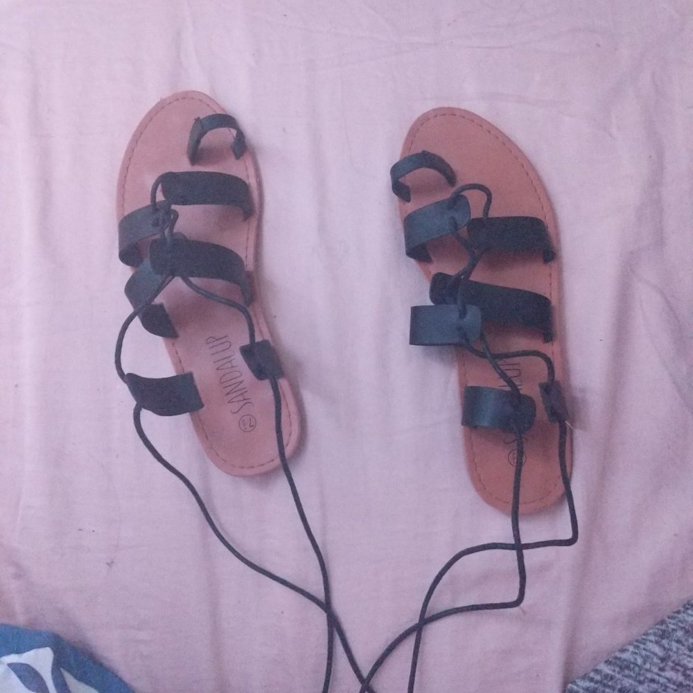 Ladies lace up sandals